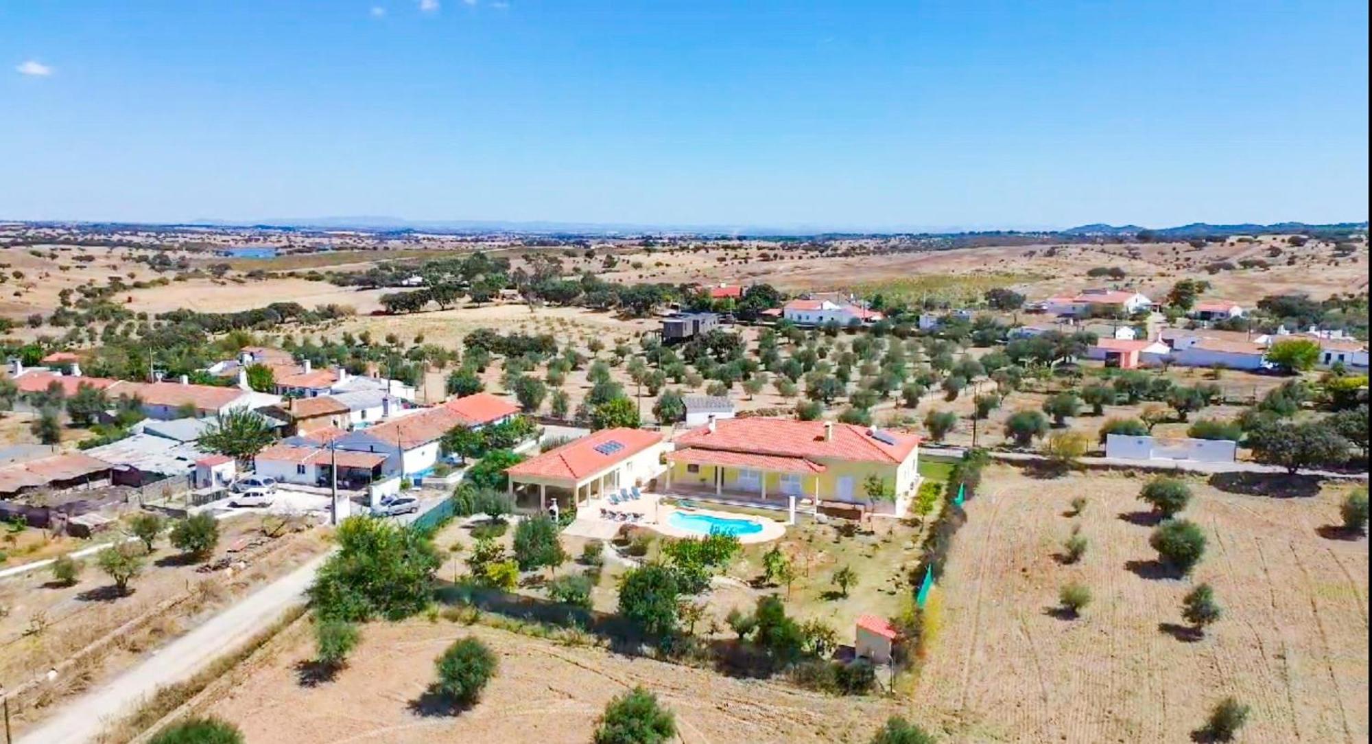 Por-Do-Sol Villa São Pedro do Corval Eksteriør billede